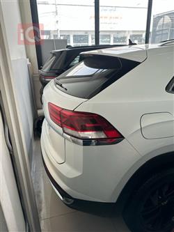 فولكسفاغن أطلس كروس سبورت